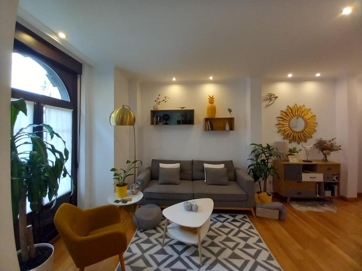 Menval16 Apartment Gijon Bagian luar foto